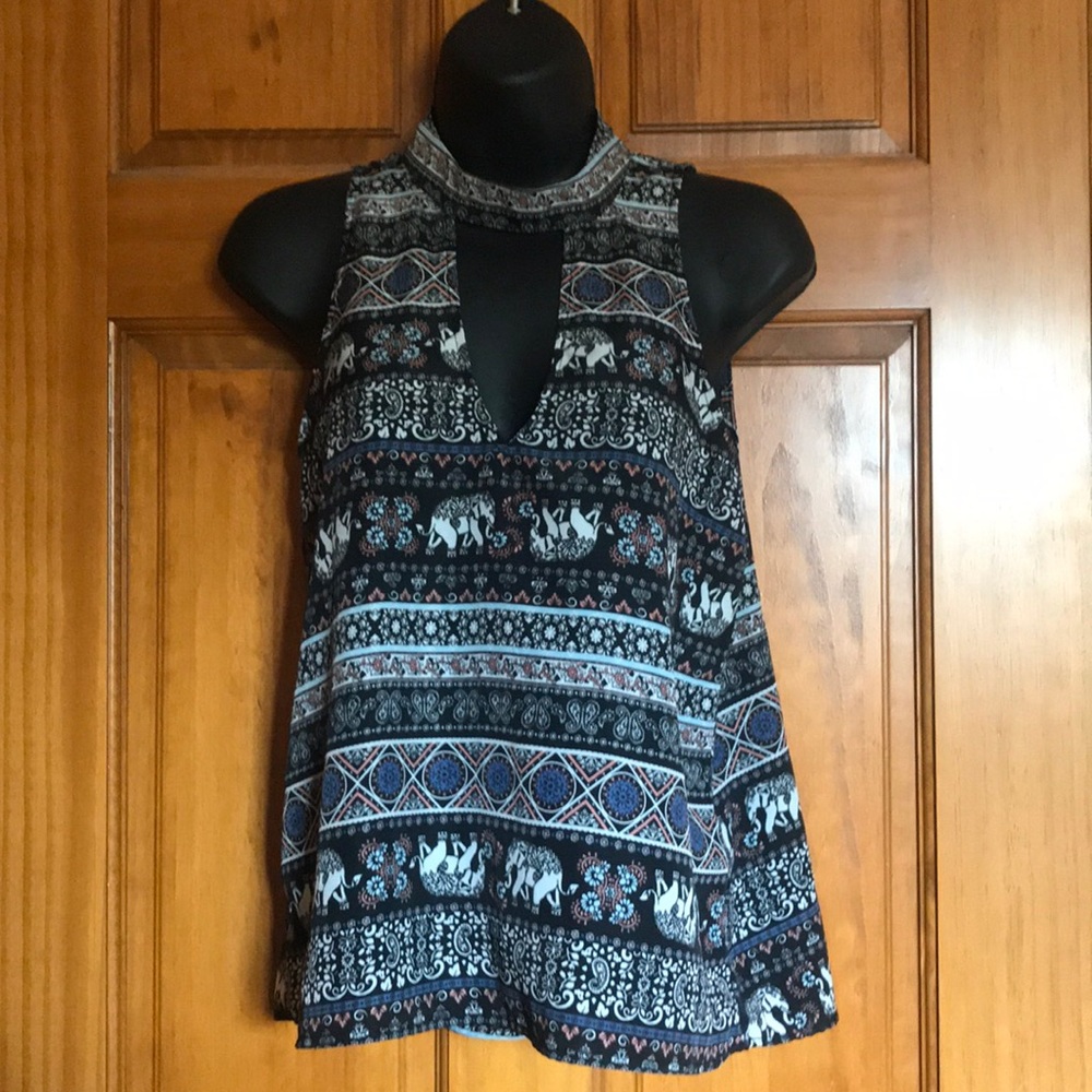 Derek Heart Elephant top